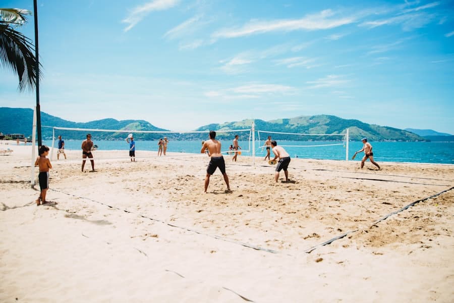 Jogadora em quadra de areia